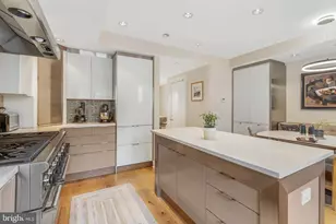 254 S 3rd St, Philadelphia, PA 19106 - Photo 35