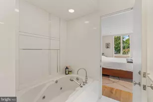 254 S 3rd St, Philadelphia, PA 19106 - Photo 45