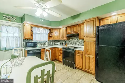 1911 S Galloway Street, Philadelphia, PA 19148 - Photo 7