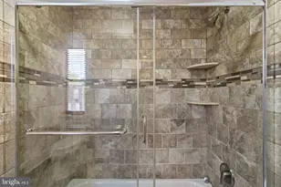 2006 Ellsworth St, Philadelphia, PA 19146 - Photo 19