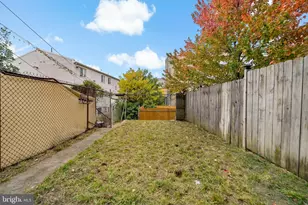 653 N 33rd St, Philadelphia, PA 19104 - Photo 3