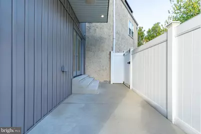 939 New Market Street, Philadelphia, PA 19123 - Photo 11