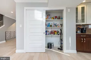 939 New Market St, Philadelphia, PA 19123 - Photo 29