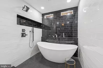 635 N 13th Street #A, Philadelphia, PA 19123 - Photo 15