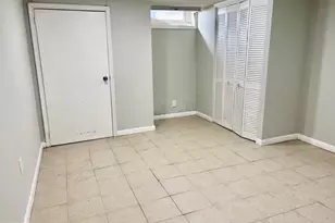 2445 E Huntingdon St, Philadelphia, PA 19125 - Photo 9