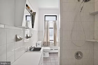 2252 S Hicks Street #3, Philadelphia, PA 19145 - Photo 3