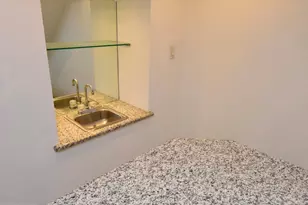 902 Johnston St, Philadelphia, PA 19148 - Photo 9