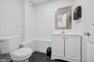 1217 N 29th St, Philadelphia, PA 19121 - Photo 17