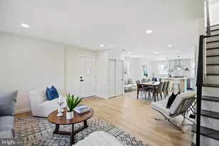 859 Selmer Rd, Philadelphia, PA 19116 - Photo 9