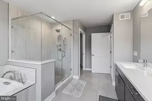 4586 Riverside Way, Philadelphia, PA 19127 - Photo 19