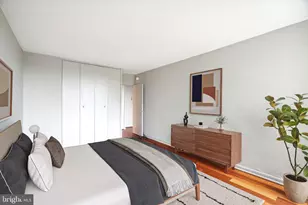 220 Locust St, Philadelphia, PA 19106 - Photo 15