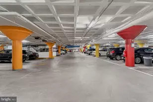 220 Locust St, Philadelphia, PA 19106 - Photo 27