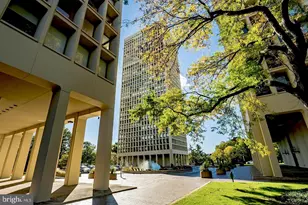 220 Locust St, Philadelphia, PA 19106 - Photo 29