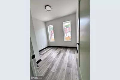 2539 N Marshall Street, Philadelphia, PA 19133 - Photo 9