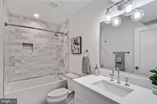 1910 Brown St, Philadelphia, PA 19130 - Photo 25