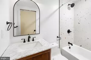 900 N 41st St, Philadelphia, PA 19104 - Photo 17