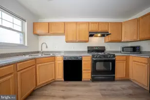 1331 S Lawrence St, Philadelphia, PA 19147 - Photo 11