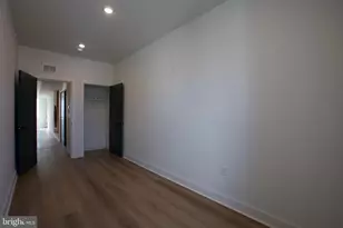 1224 W Silver St, Philadelphia, PA 19133 - Photo 5