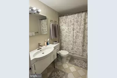 1010 Arch Street #304, Philadelphia, PA 19107 - Photo 5