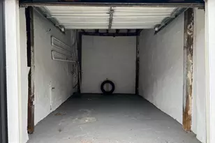 1600 S LeCount St, Philadelphia, PA 19145 - Photo 9