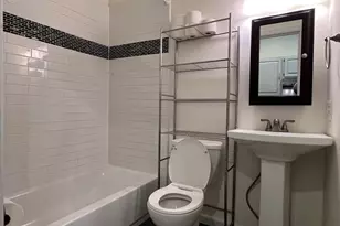 1600 S LeCount St, Philadelphia, PA 19145 - Photo 7