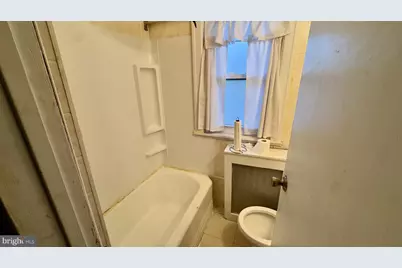 5401 Gainor Road, Philadelphia, PA 19131 - Photo 17