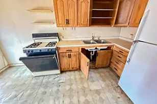 2904 Devereaux Ave, Philadelphia, PA 19149 - Photo 9