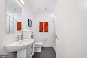 2101 Market St, Philadelphia, PA 19103 - Photo 19