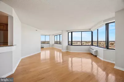 2001 Hamilton Street #P301, Philadelphia, PA 19130 - Photo 3