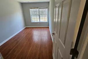 9228 Blue Grass Rd, Philadelphia, PA 19114 - Photo 3