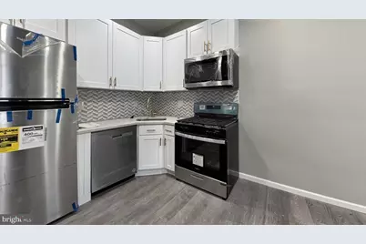 1433 S 32nd Street, Philadelphia, PA 19146 - Photo 1