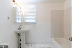 2822 S Smedley St, Philadelphia, PA 19145 - Photo 11