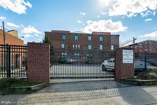 627 N 18th St, Philadelphia, PA 19130 - Photo 29