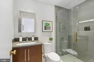 207 S 22nd St, Philadelphia, PA 19103 - Photo 37