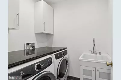 207 S 22nd Street, Philadelphia, PA 19103 - Photo 23