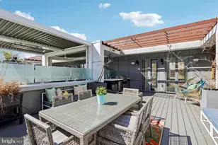 207 S 22nd St, Philadelphia, PA 19103 - Photo 49