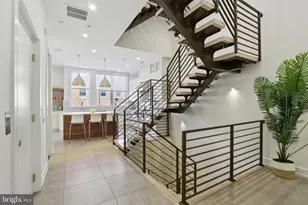 207 S 22nd St, Philadelphia, PA 19103 - Photo 19