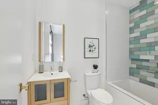 207 S 22nd St, Philadelphia, PA 19103 - Photo 41