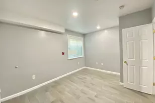 1723 N 17th St, Philadelphia, PA 19121 - Photo 17