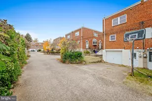 2818 Sandyford Ave, Philadelphia, PA 19152 - Photo 29