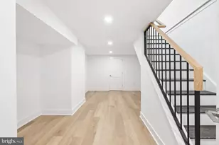 1002 S 25th St, Philadelphia, PA 19146 - Photo 31