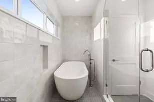 1318 S 8th St, Philadelphia, PA 19147 - Photo 31