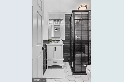 2547 Collins Street, Philadelphia, PA 19125 - Photo 15