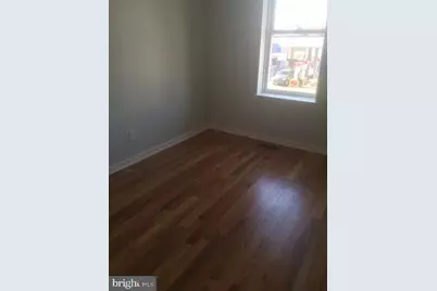 1135 E Susquehanna Avenue, Philadelphia, PA 19125 - Photo 11