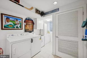 1008 S Bouvier St, Philadelphia, PA 19146 - Photo 23