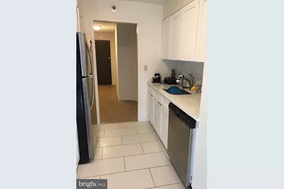 2020 Walnut Street #21E, Philadelphia, PA 19103 - Photo 7