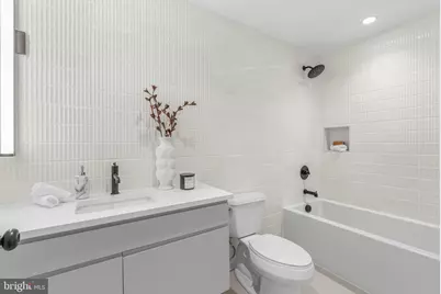 635 N 7th Street #H3A, Philadelphia, PA 19123 - Photo 15