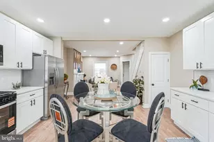 1915 W Airdrie St, Philadelphia, PA 19140 - Photo 7