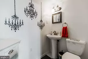 225 Montrose St, Philadelphia, PA 19147 - Photo 27