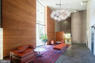 220 Locust St, Philadelphia, PA 19106 - Photo 17